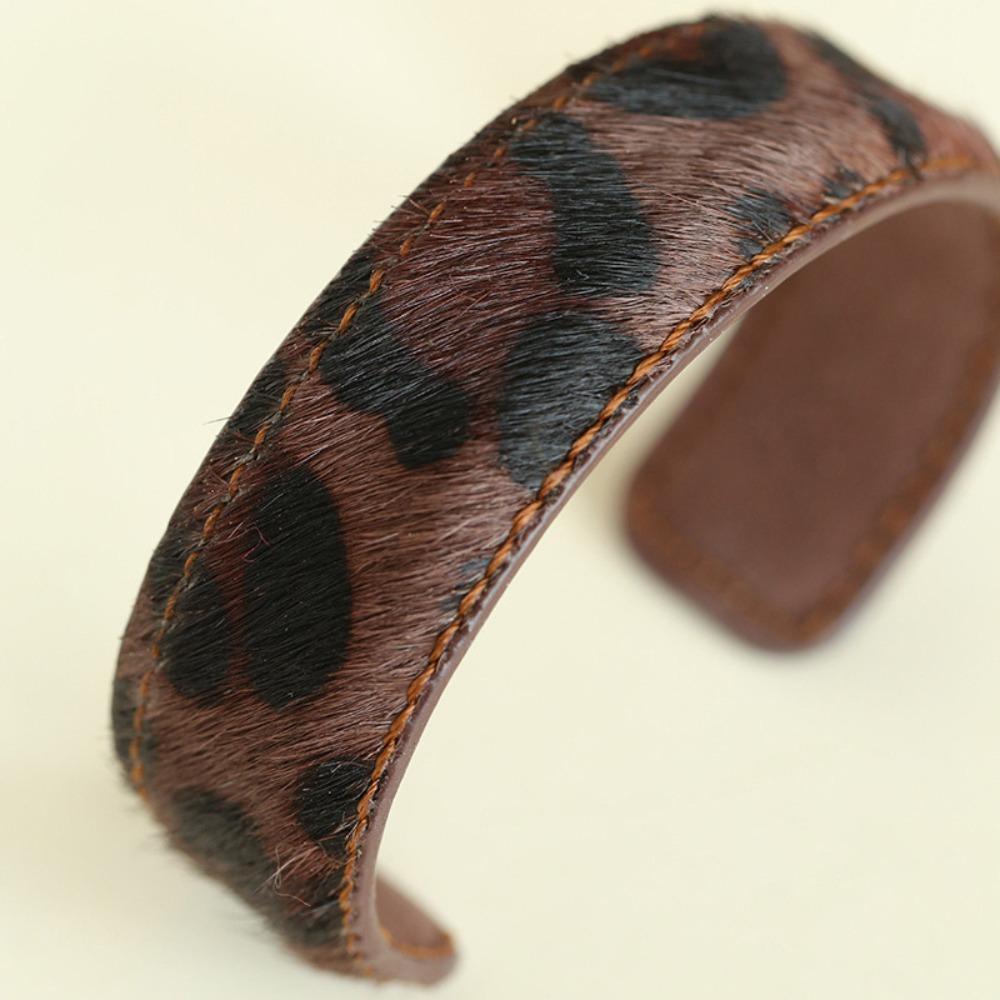 Stitched Real-leather Horsehair Bracelet Furry C-shaped Open Bracelet Leopard Print Bangle  Gift