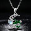 Cute Animal Female Moonstone Green Frog Skeleton Moon Pendant Necklace Silver Color Wedding Jewelry For Women