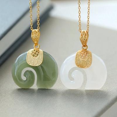 Boutique Natursten Hetian Jade Elefant Hänge 18K Guldpläterad Kedjehalsband Choker Smycken för Kvinnor Födelsedag Årsdag