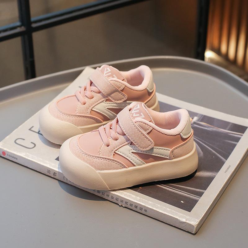 Children's Sports Shoes 2025 Spring and Autumn New Girls Low-top Trendy Board Shoes Casual Soft-soled Boys' Moral Training Shoes