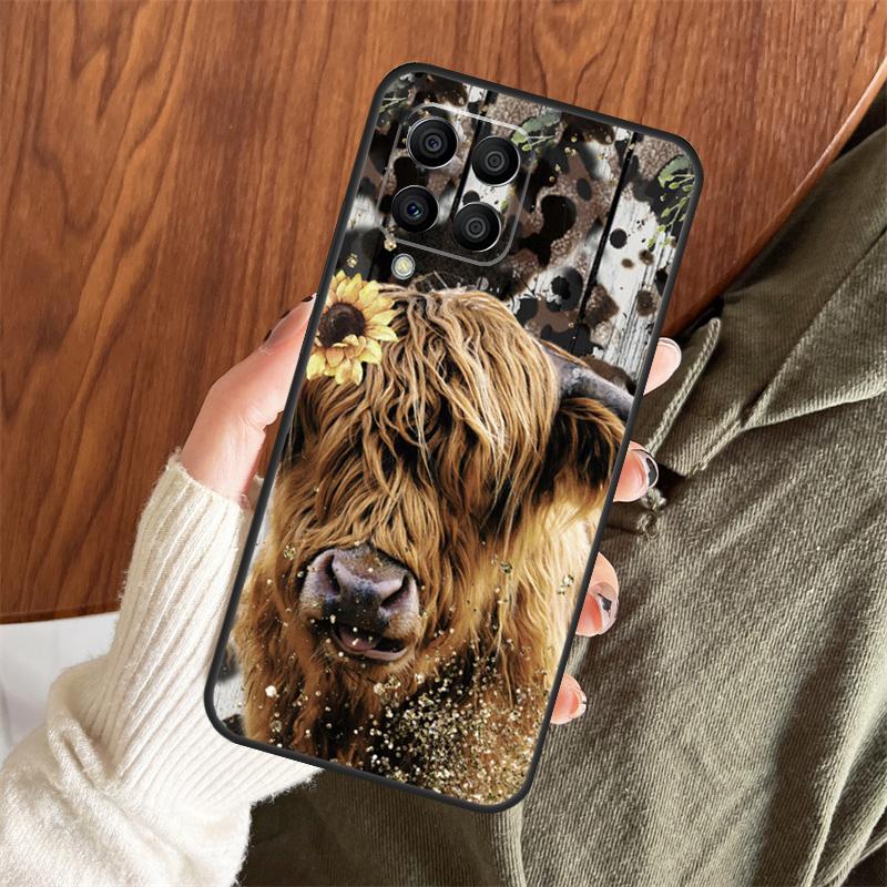 Western Highland Cow Sunflower Cute Case For Samsung Galaxy M06 M16 M36 M56 M33 M15 M55 M31 M13 M12 M14 M53 M32 M52 M35 M34 M54
