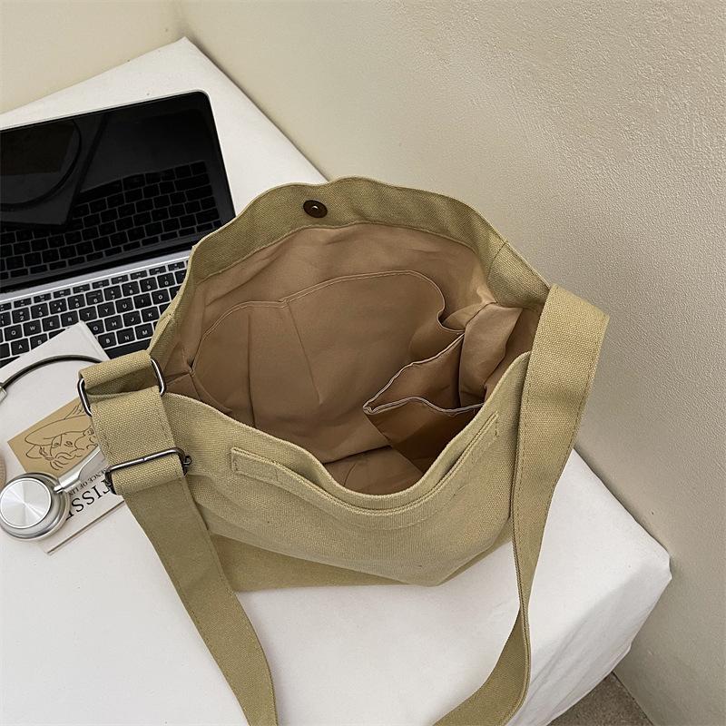 Korean Style Ins Simple Shoulder Bag Women Large Capacity Lightweight Versatile Commuting Bag Casual and Simple Crossbody Bags