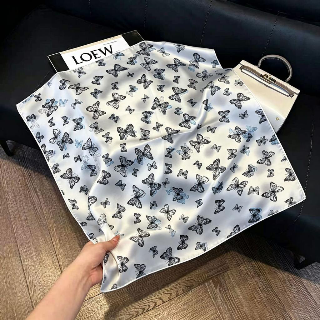 71Cm New Chinese Simulation Silk Square Scarf Soft and Skin-friendly Ink Flower Rhyme Printing Silk Scarf Neck Sunscreen Small Scarf