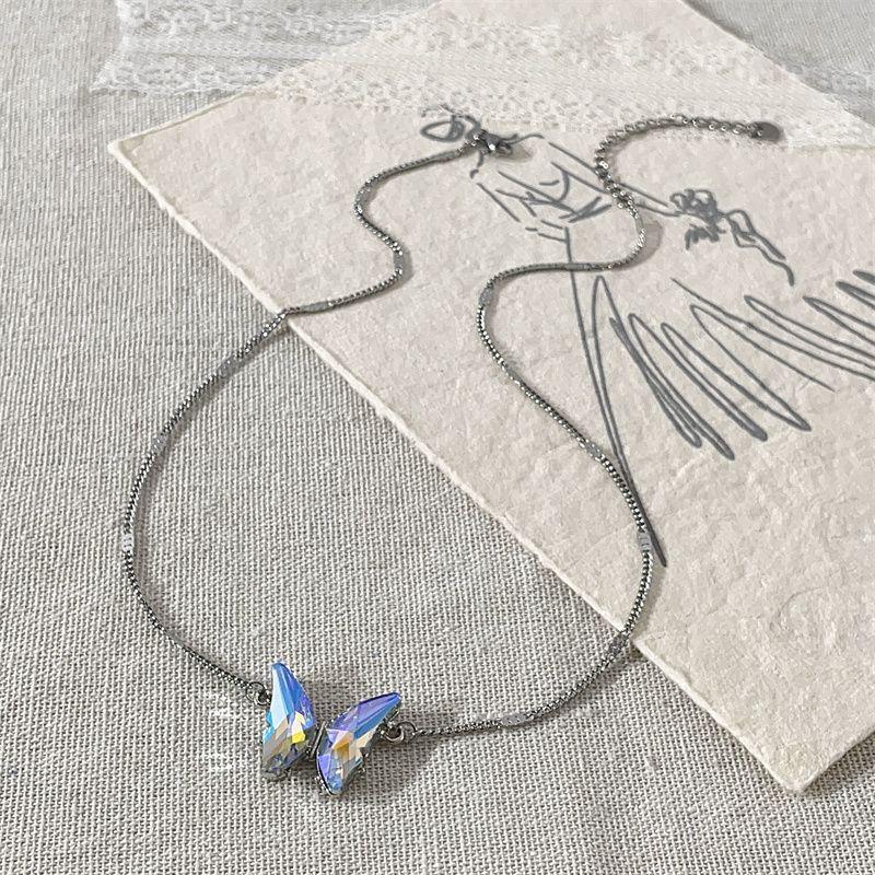 Laser gradual change rhinestone butterfly small thin chain necklace female niche temperament cool versatile collarbone chain neck chain