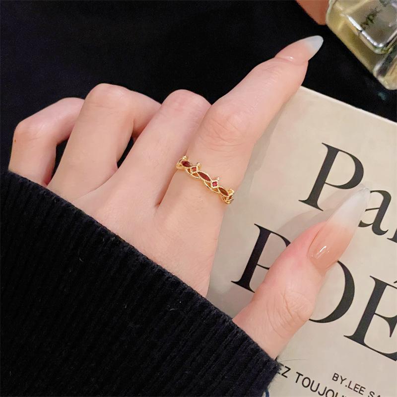Angola Red Medieval Court Open Ring Retro Enamel Light Luxury Personality Adjustable Stacked Index Finger Ring