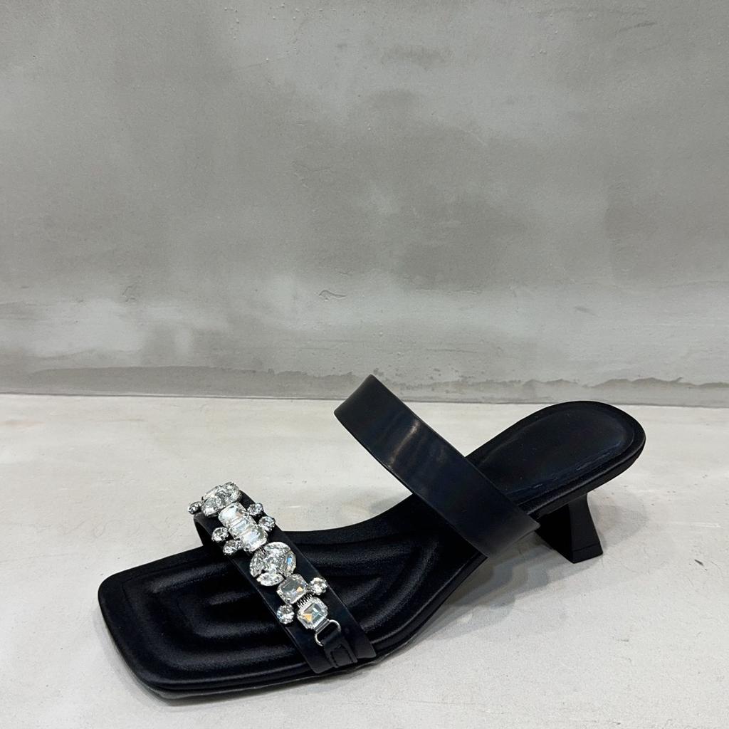 Women's shoes 2025 summer new fashion temperament black small high heel one-word slippers square head open-toed rhinestone sandals