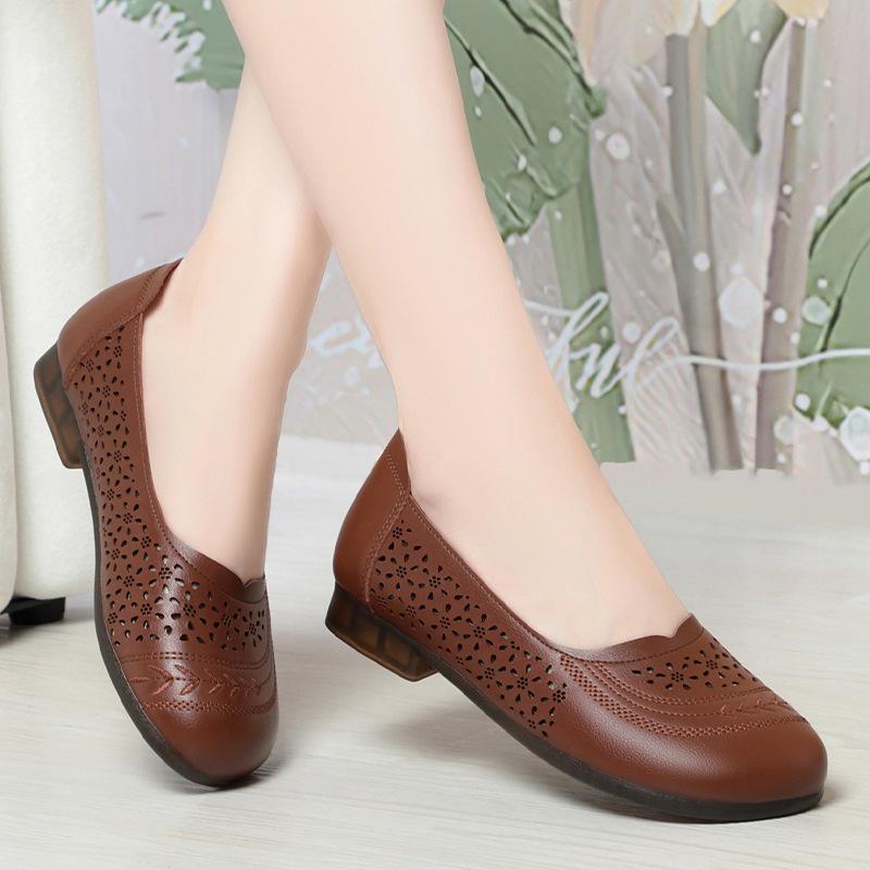 

модные винтажные мягкие кожаные туфли на плоской подошве женские мокасины полые мокасины повседневная одежда для вождения удобные дышащие повседневные простые 2024 36(Foot23cm)