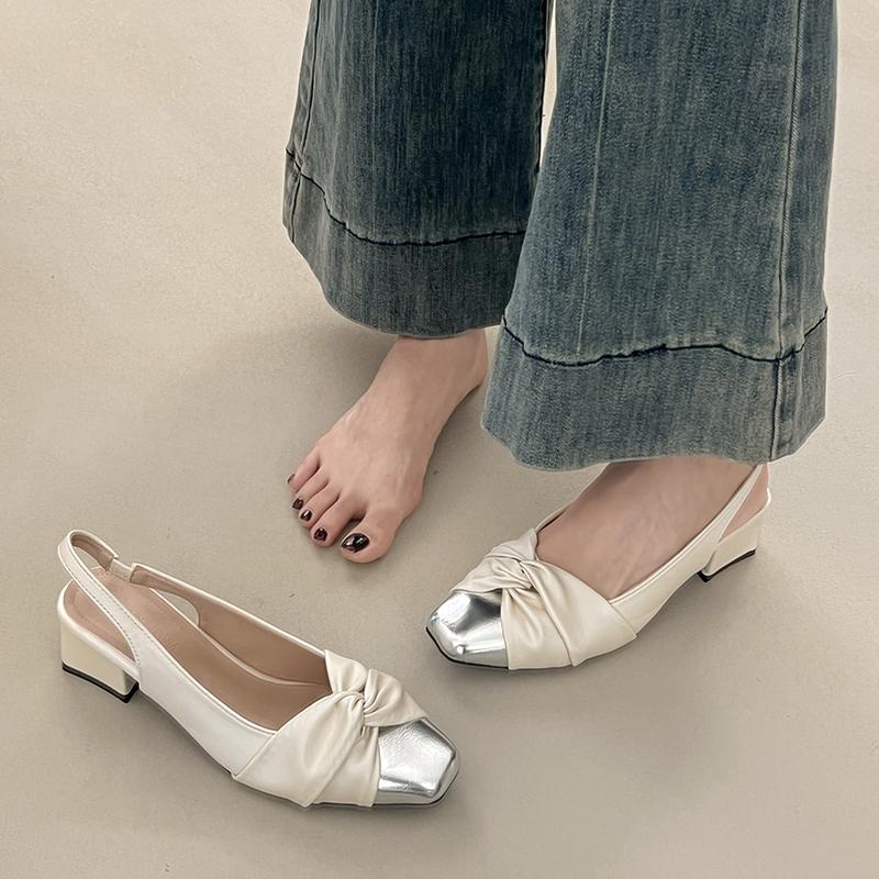 Mode Sandalen mit eckiger Spitze Damen Sommer Neu Vielseitig Temperament Metallkopf mit Rock bezogenem Kopf Blockabsatz Einzelne Schuhe