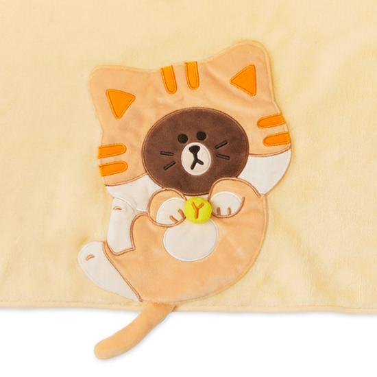 LINE FRIENDS Kitten Brown & Fish Sally Kniedecke