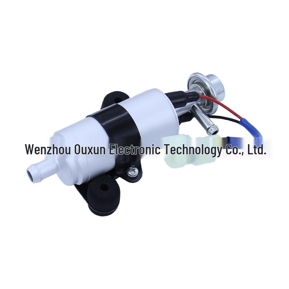 

Suzuki DF250T, DT115, DT140 Топливный насос (Часть №. 15100-94900) 1510094900