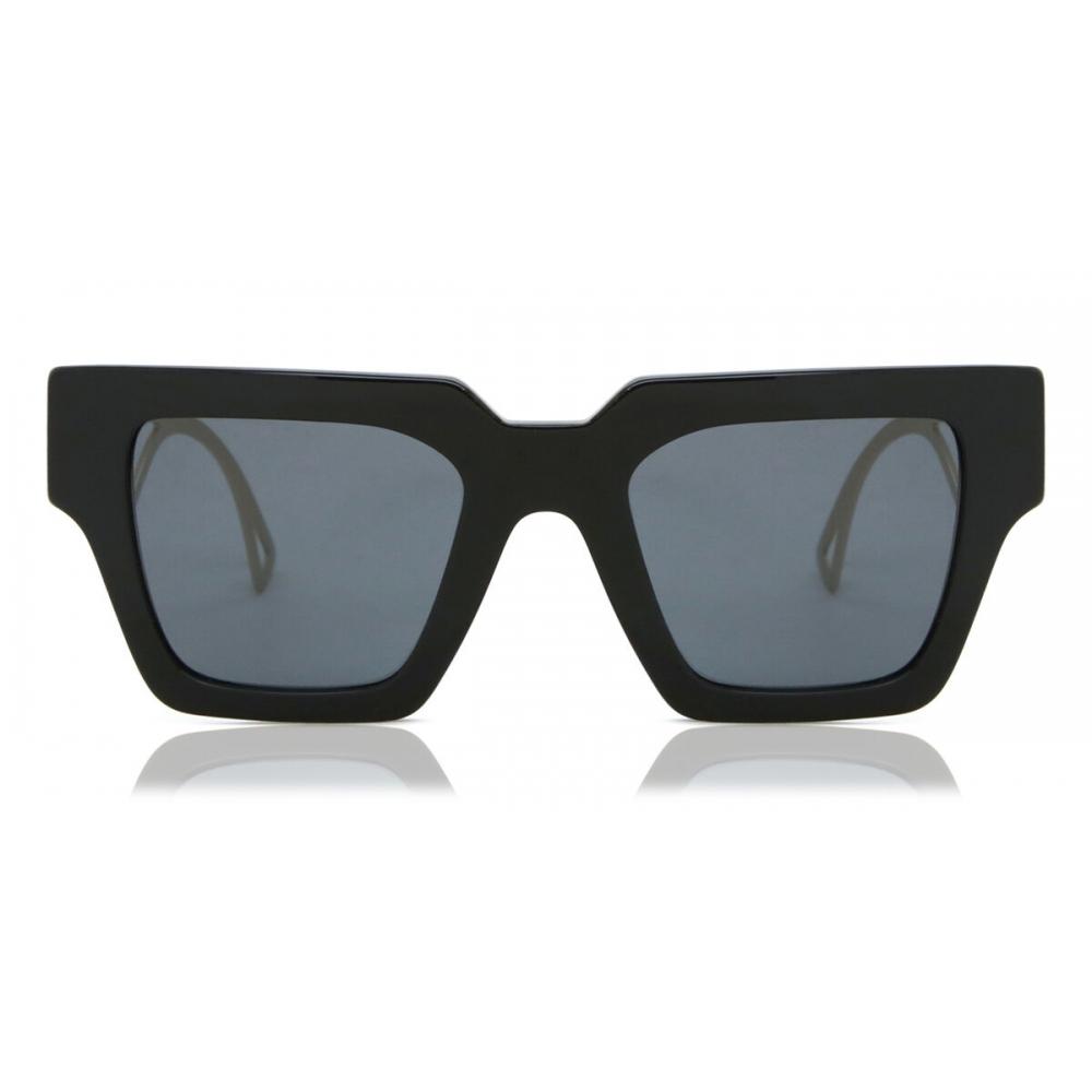 

Versace Ve4431 Gb1 87 Women Sunglasses Black/50