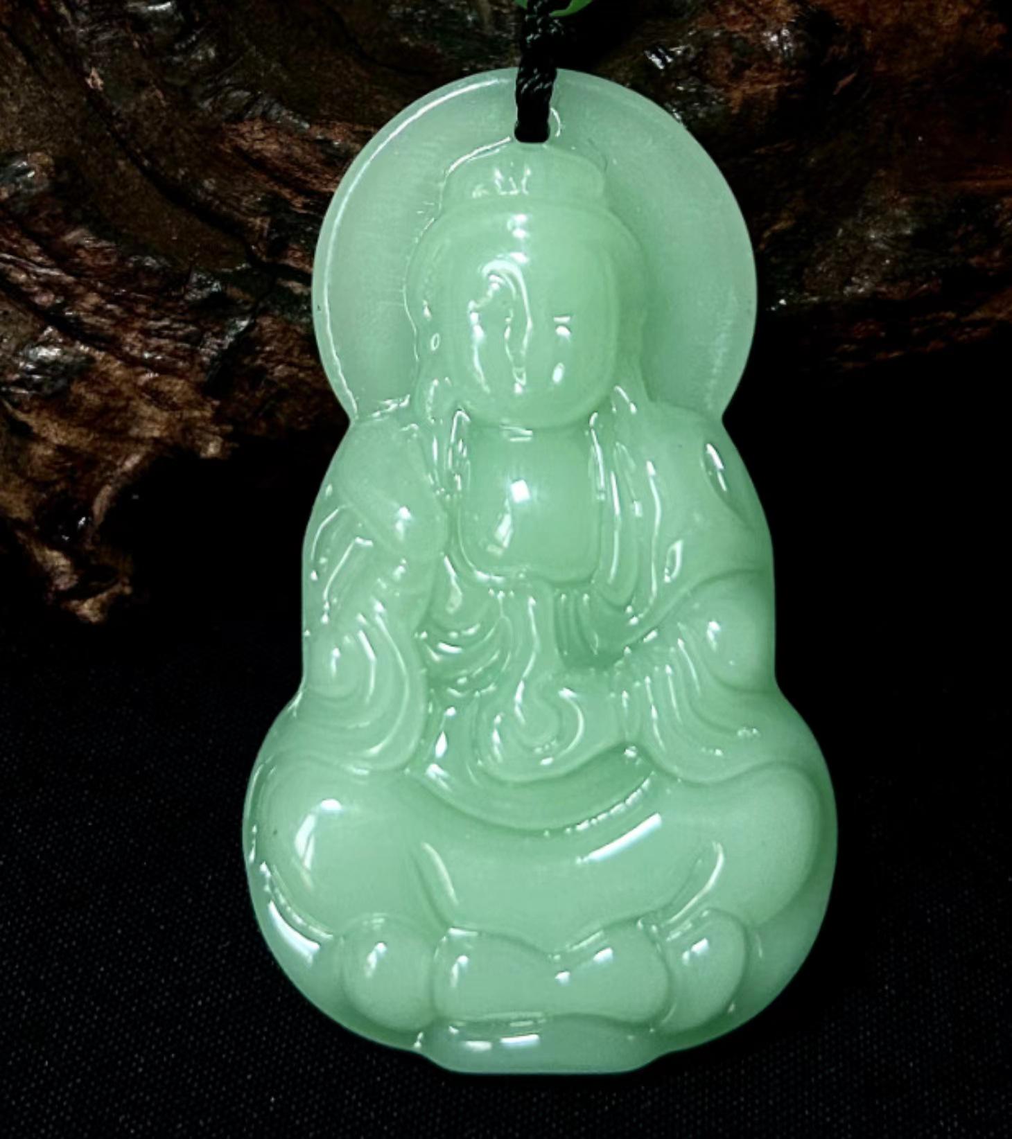 Guan Yin Bodhisattva Pendant Necklace - Scenic Spot Gift