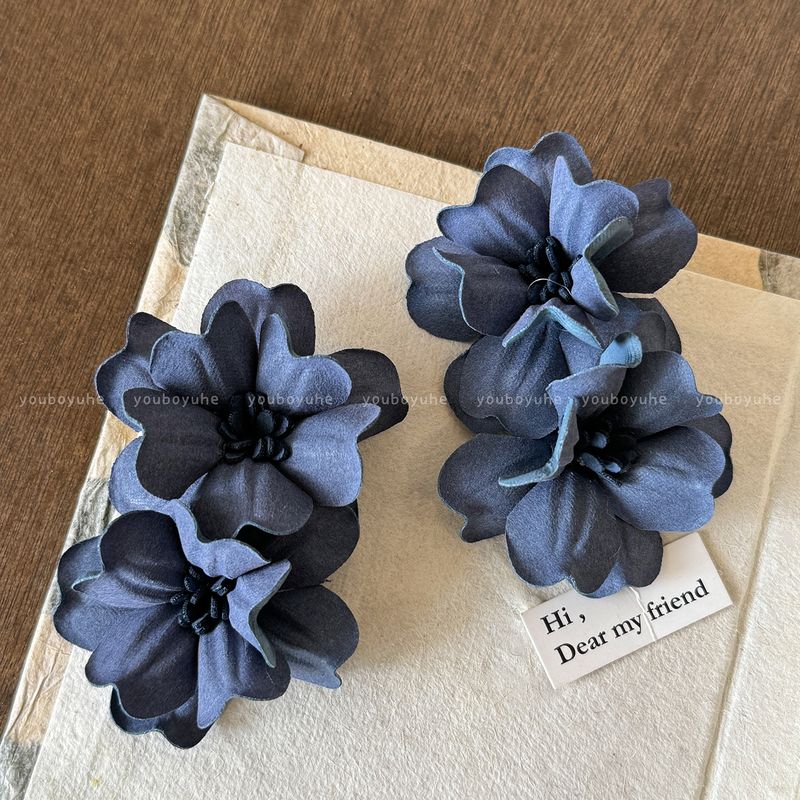 

Красивые серьги-пусеты с фиолетовыми цветами для женщин, дизайн для особых случаев, уникальные серьги высокого профиля, доступная роскошь, изысканные изящные серьги Dark blue and flower earrings-Silver Needle