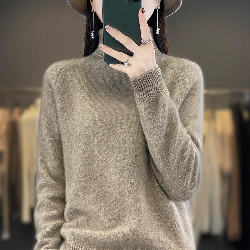 Women's High Neck Loose Knit Pullover for Autumn/Winter - Thick Raglan Sleeve Sweater Top