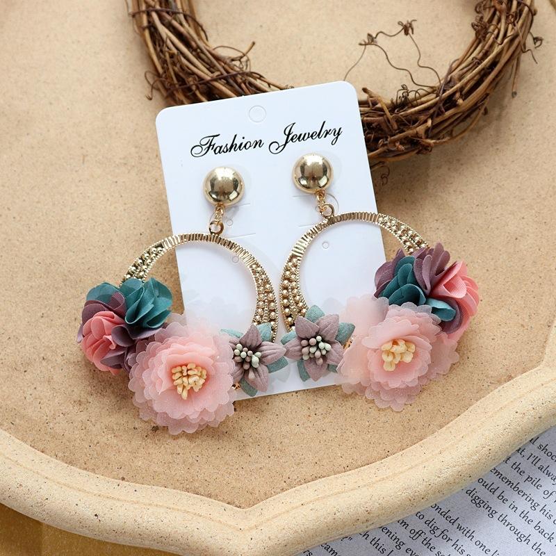 Vintage crystal flower big circle stud earrings long temperament personalized vacation earrings bohemian earrings women