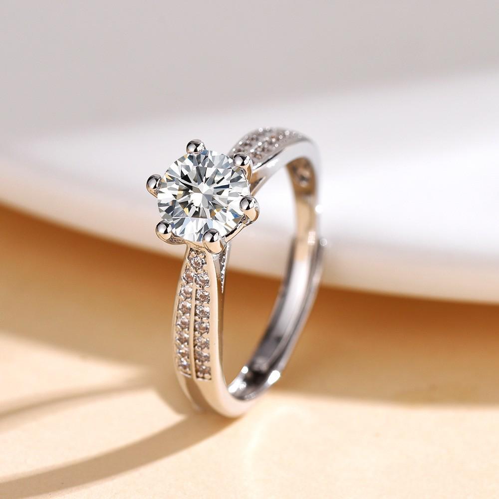 TikTok Influencer Inspired Moissanite Six-Prong Wedding Ring for Women - One Carat Jewelry