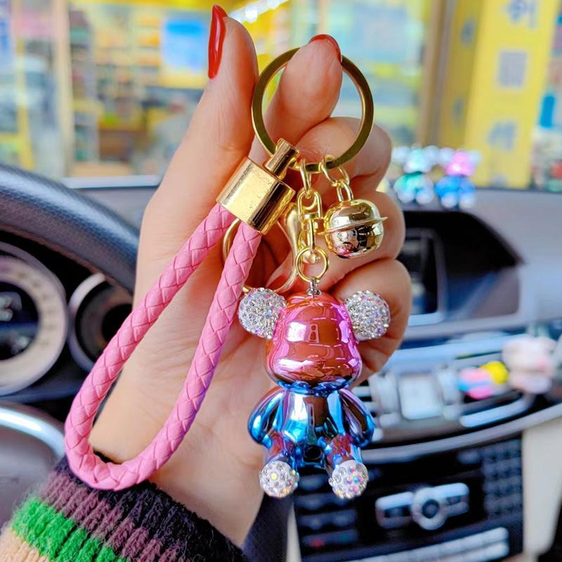 Heiß Süß Cartoon Acryl Strass Beschichtet Sitzender Bär Schlüsselanhänger Silikon Handgelenkband Paar Puppe Tasche Anhänger Zubehör Geschenk