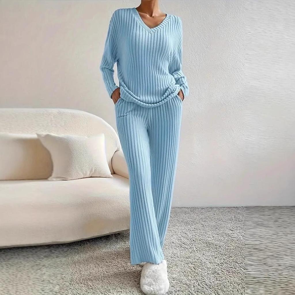 2025 Autumn/Winter V-Neck Ribbed Two-Piece Casual Set: Loose Top & Straight-Leg Pants