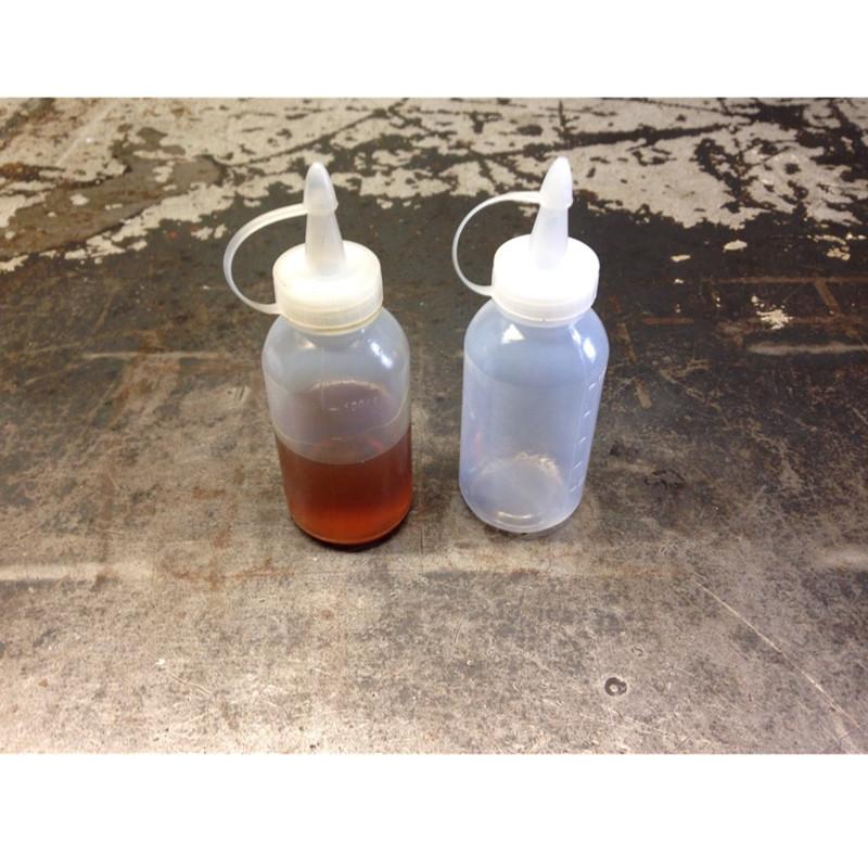 2pcs 100ML Squeezer Bottles Condiment Dispenser Container Squeezing Case Restaurant Kitchen Gadget Cooking Sauce Holder