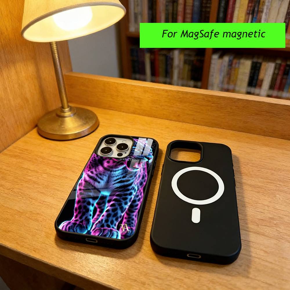 Cool Cheetah Phone Case For iPhone17,16,15,14,13,12,11 Plus,Pro Magnetic with Magsafe Wireless Charging