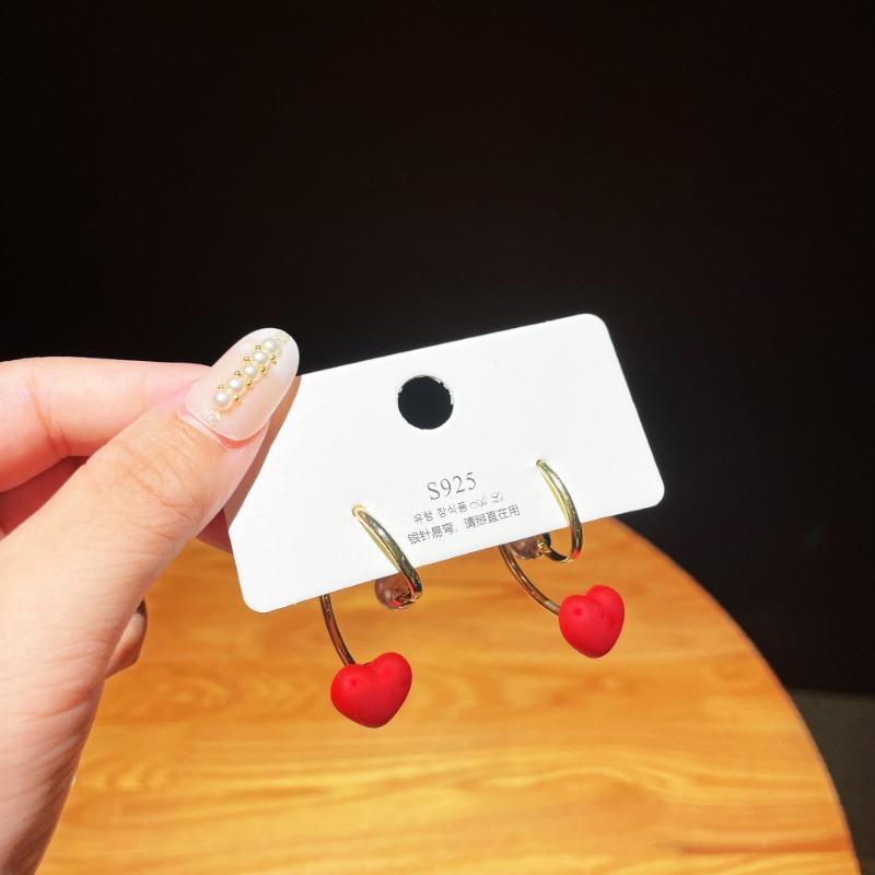 Cute Red Heart Drop Earrings for Women Wedding Party Golden Color Metal Twist Imitation Pearl Dangle Earrings Statement Jewelry