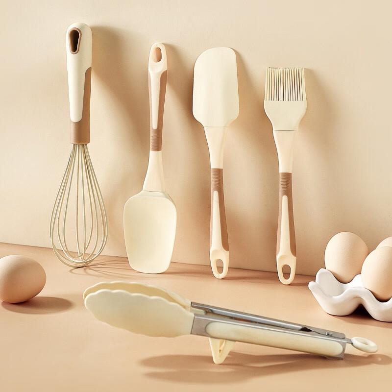

Funsun 5-Piece Silicone Baking Utensil Set