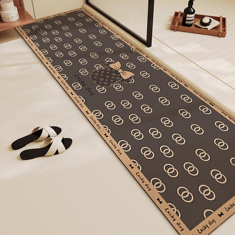 

Легкая роскошная подушка из диатомовой грязи, впитывающая воду и противоскользящая, быстросохнущая, коврик для пола в ванной, коврик для двери в туалет, длинный грязеотталкивающий ковер 45*70CM