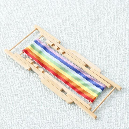 Mini-Strandstuhl, Puppenhaus-Dekoration, realistischer faltbarer Regenbogen-Liegestuhl, Miniatur, simulierter Strandstuhl für 1:12 oder 1:6 Puppenhäuser