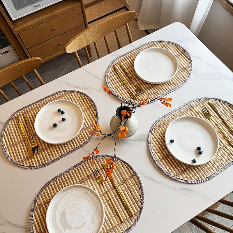 Woven Oval Placemat Nordic INS Bamboo Table Mat with Edge Binding, Heat-Resistant Dining Pad Home Restaurant Western Cuisine