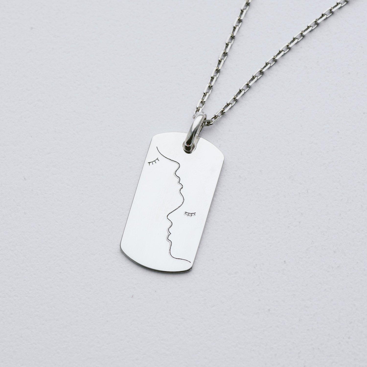 

Срібний жетон Закохані Oniks 3.0 x 1.6 cm срібний