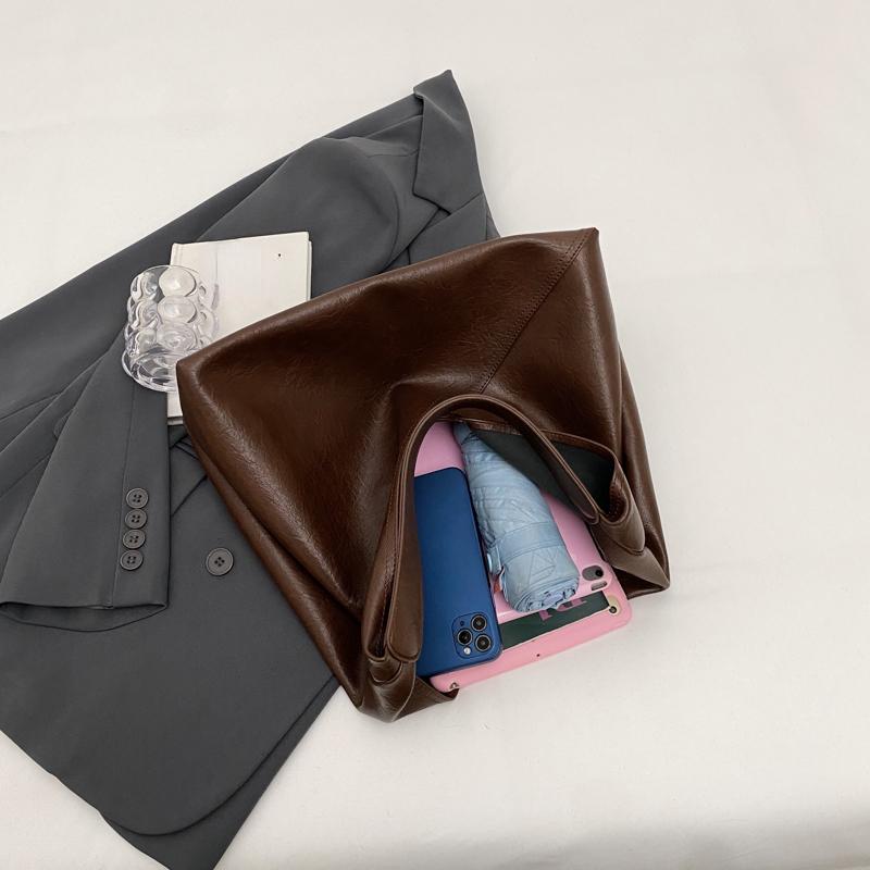 Fashion Design Leather Shoulder Bag for Women 2024 Tend Female Simple Big Underarm Hobo Bag Handbags and Purses