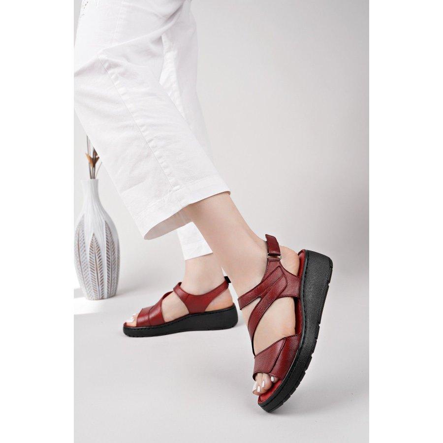 Damen-Freizeitsandalen aus echtem Leder mit dicken Sohlen