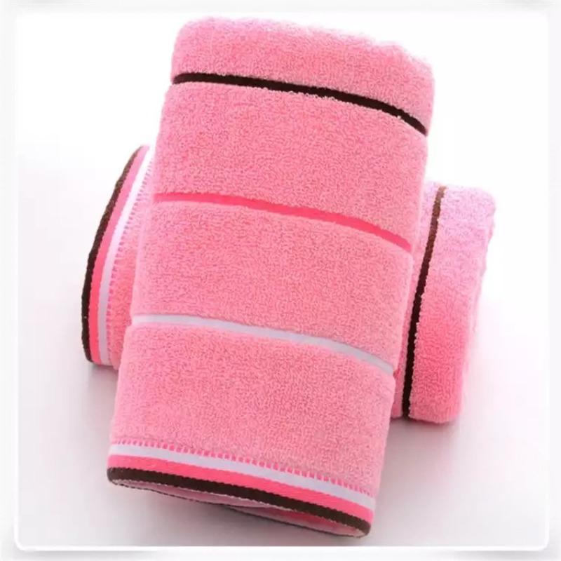 

Клетчатое банное полотенце Хлопковое полотенце для взрослых Впитывающее и мягкое Бытовое детское Плиссированное хлопковое банное полотенце Three-stage powder