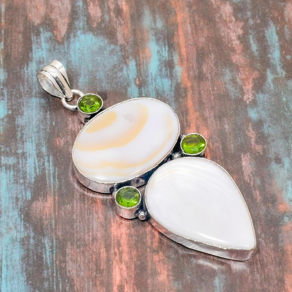 Gorgeous Mother Of Pearl Gemstone Solid 925 Sterling Silver Handmade Pendant Jewelry