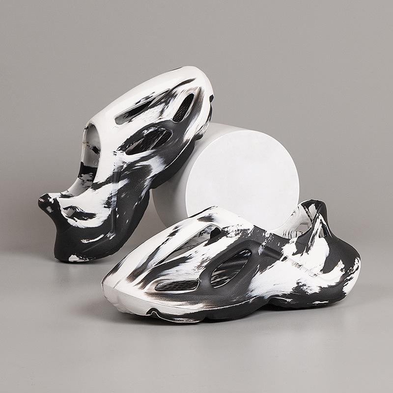 2025 Men's EVA Soft Sole Sandals: Closed Toe, Summer Beach Style, Comfy Fit