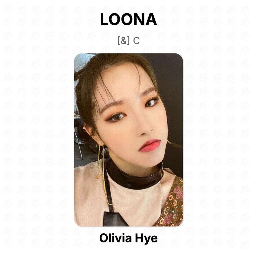 LOONA [&] C Official Photocard