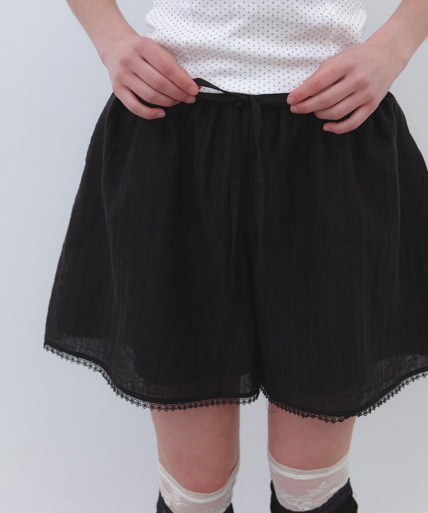 CLUNY Cool Rayon Lace Shorts - Black