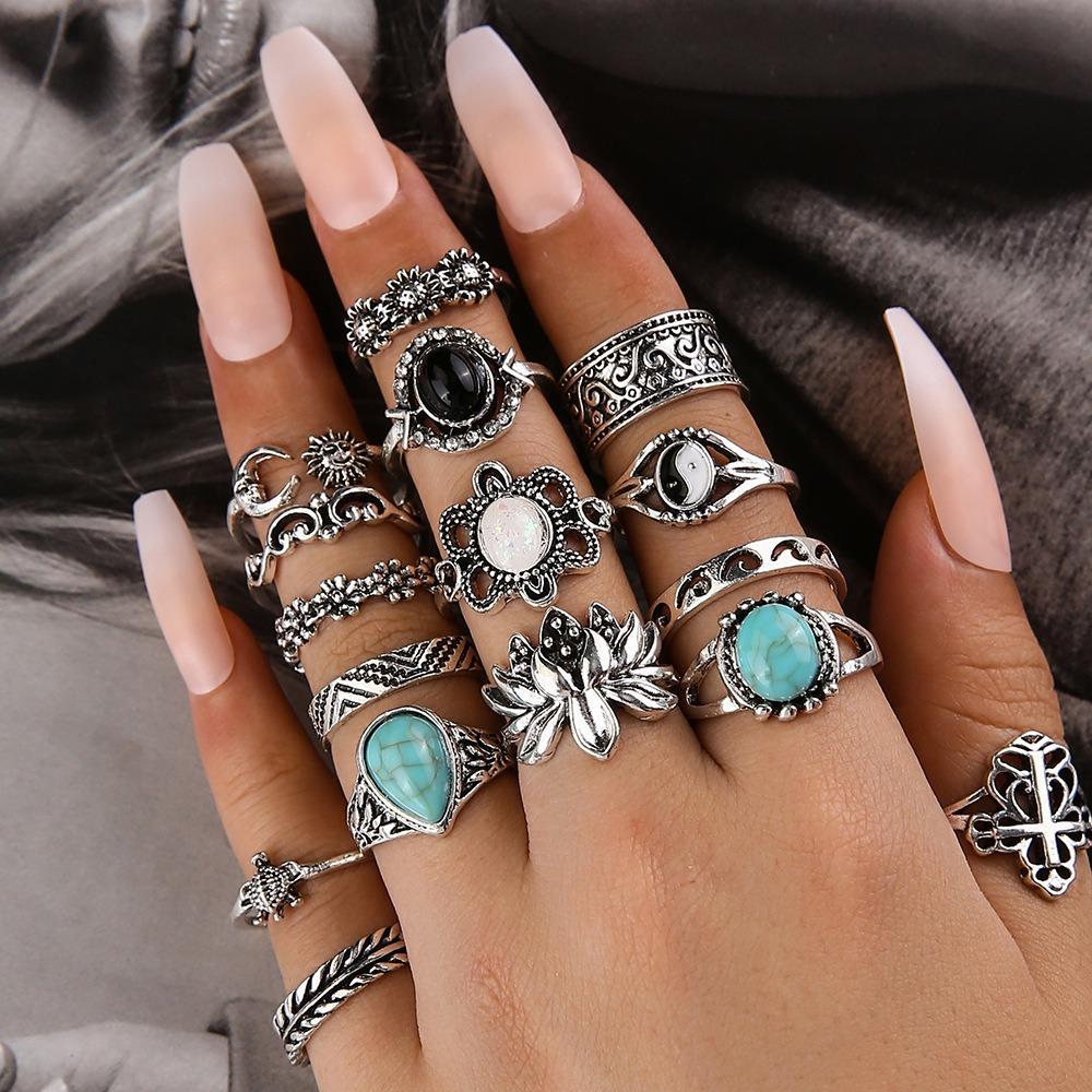 Vintage Engraved Black Gem Ring Personalized Turtle Flower Combination 16-piece Set for Women