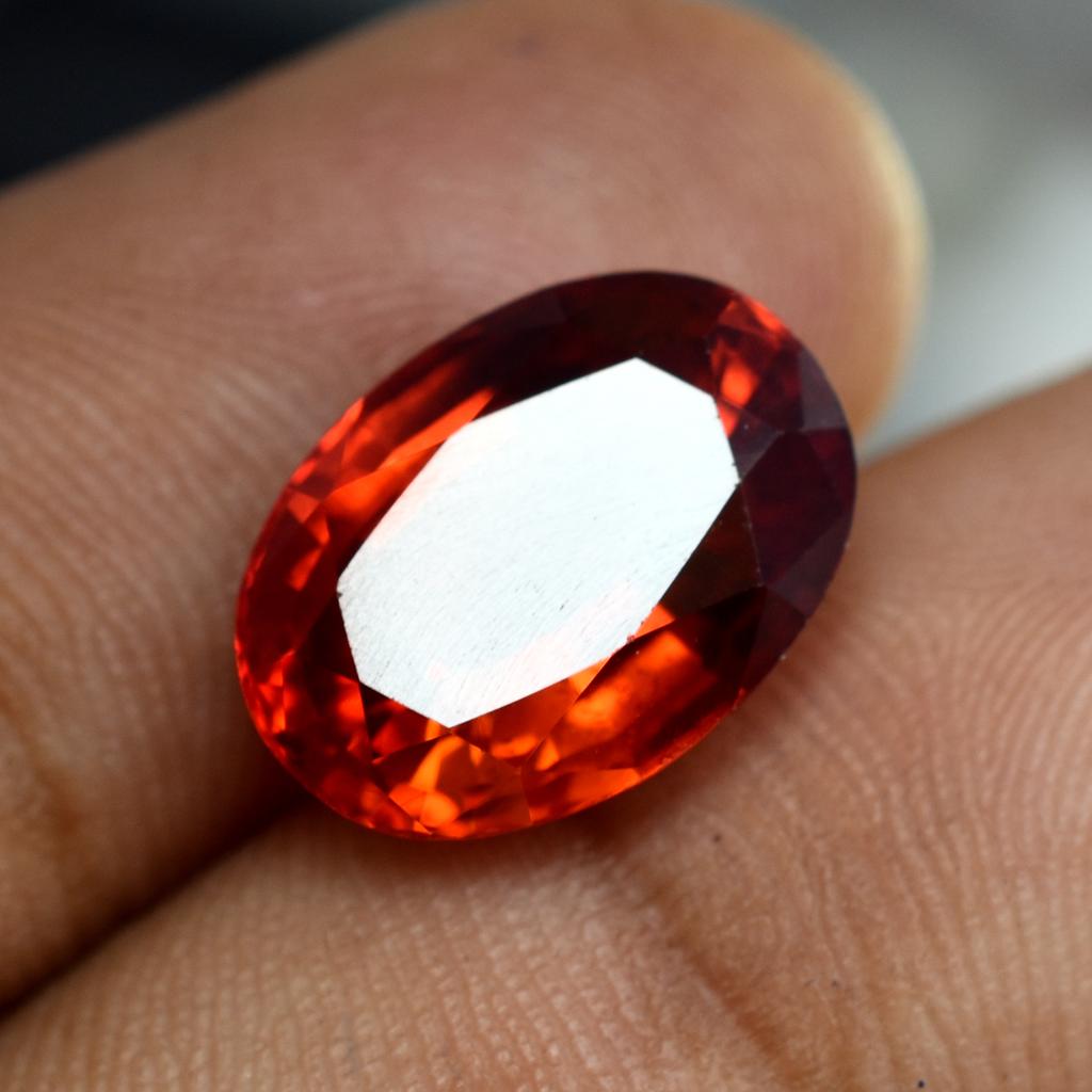 Excellent Natural Orange Sapphire Oval Cut 10.50 Carat Loose Gemstone CERTIFIED