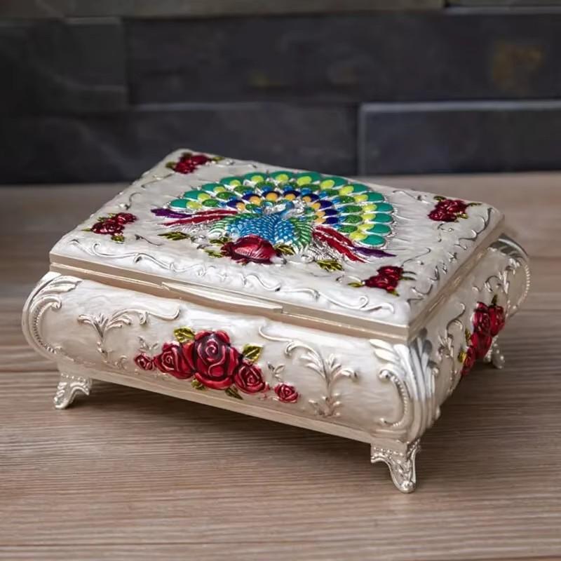 Classic Jewelry Box Vintage Style Flower Carved Trinkets Storing Container Creative High-end Ring Necklace Small Storage Boxes