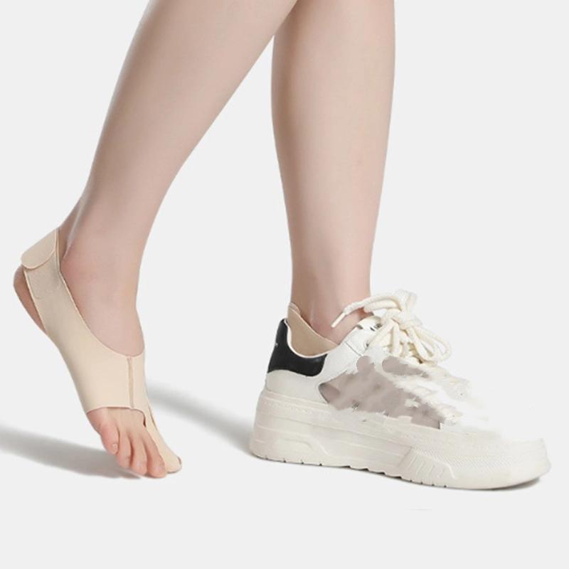 1Pcs Adjustable Toe Thumb Valgus Corrector Lightweight Ankle Brace Toe Separation Correction Can Wear Shoes Bigfoot Bone