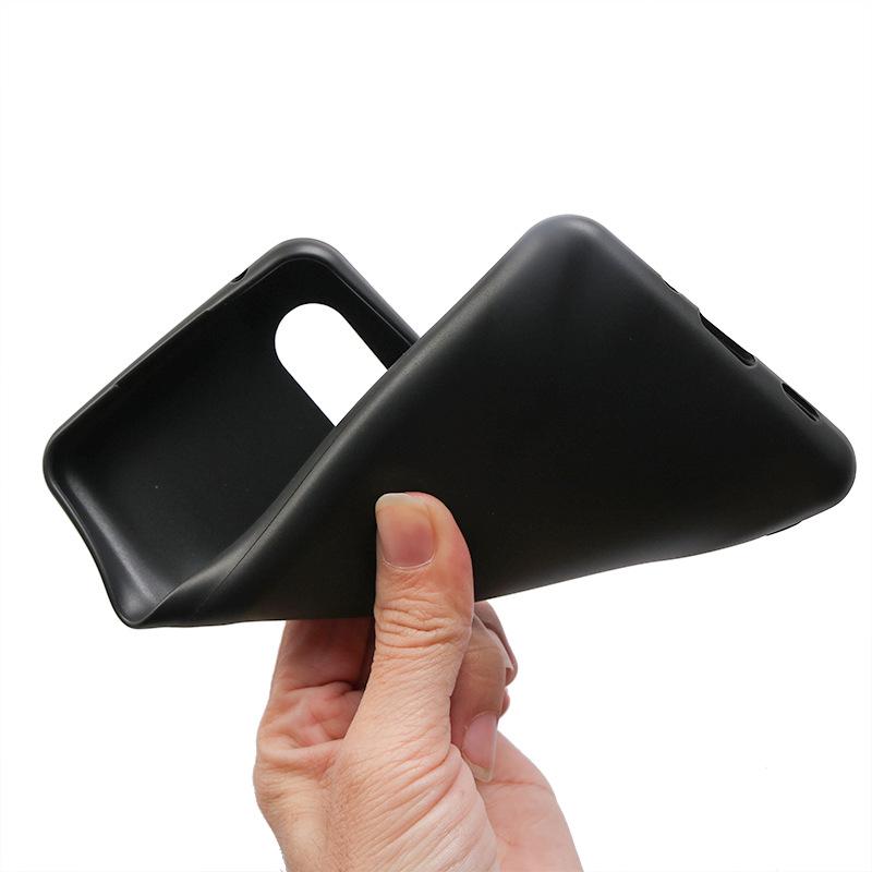 Прозрачный чехол из ТПУ с матовым покрытием для телефона Fujitsu Arrows N F-51C