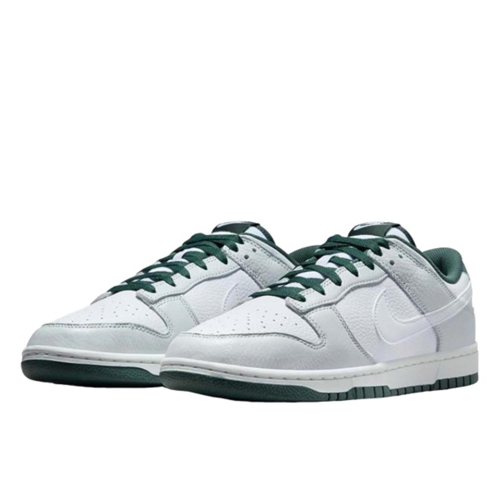 Nike Dunk Low Retro SE Photon Dust Vintage Green