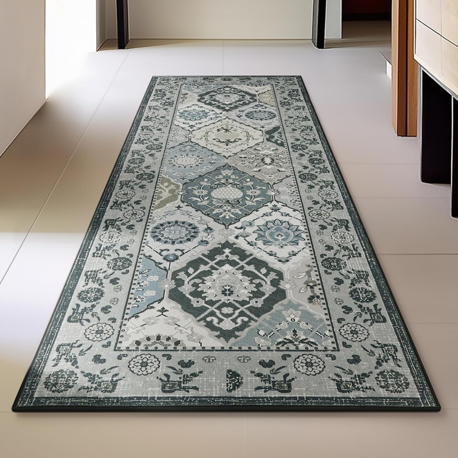 

Vintage Boho Round Rug – Washable Non-Slip Floral Medallion Carpet for Living Room Bedroom Entryway Decor 60cm