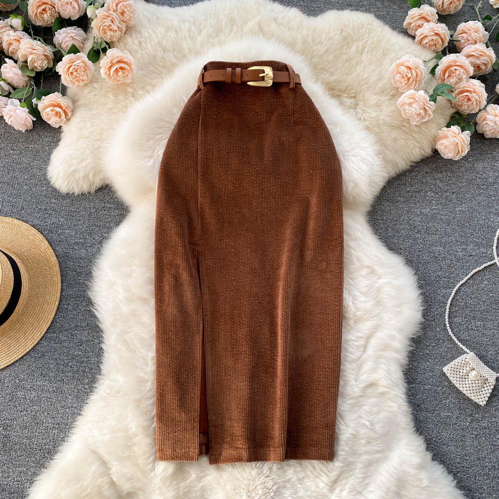 Retro High-Waist Slit Skirt with Sweater: Hong Kong & Korean Style, Slimming Medium/Long Fit for Early Autumn & Winter