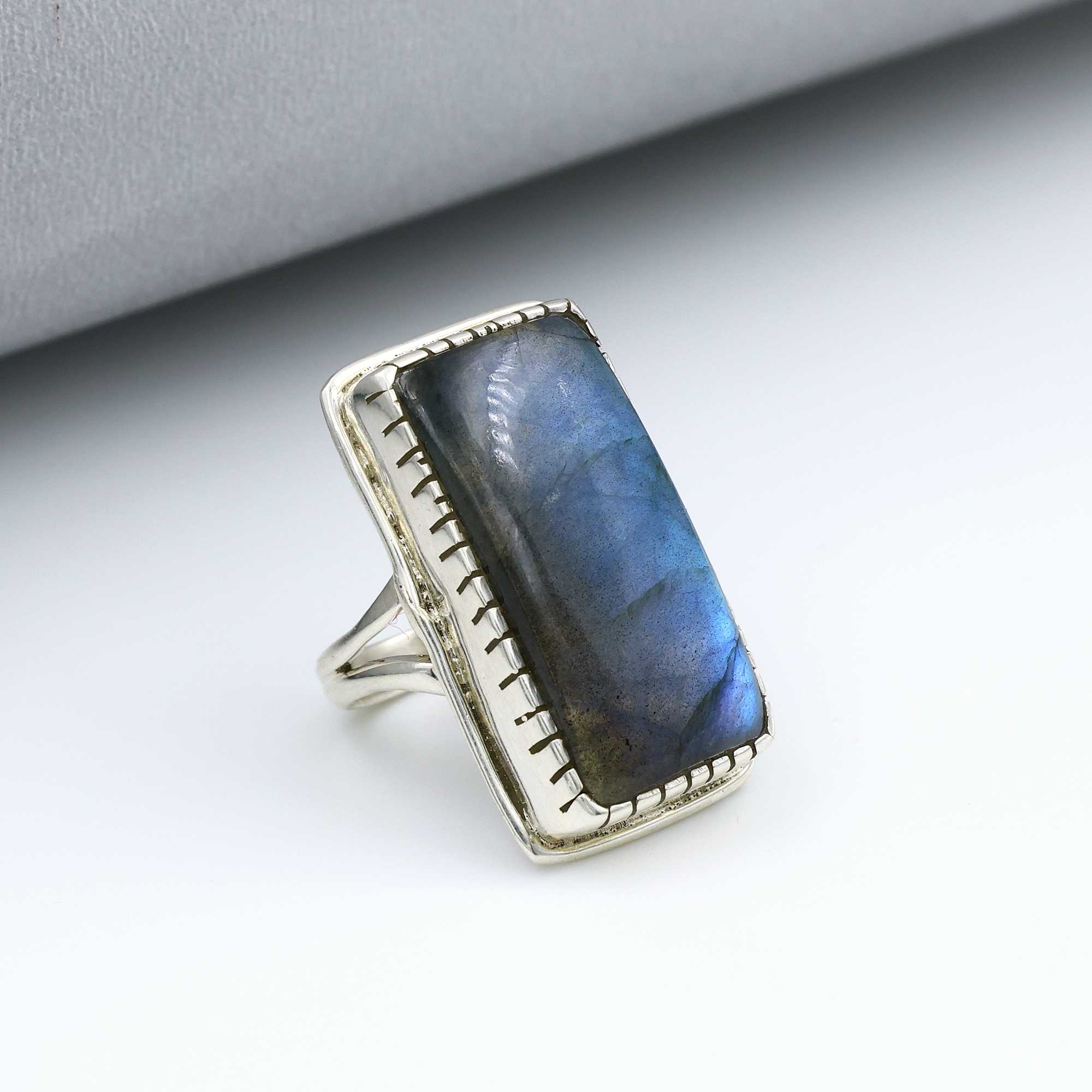 

Кольцо из стерлингового серебра 925 пробы, кольцо с драгоценным камнем лабрадорит, прямоугольное кольцо, эффектное кольцо, женское кольцо, дизайнерское кольцо, свадебный подарок 8