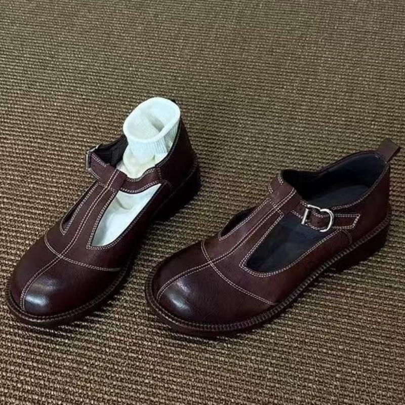 Fashion Luxury Retro Women Flats 2025 Casual Round Toe Buckle T-strap Women Loafers New British Style Soft Walking Women Flat Shoes