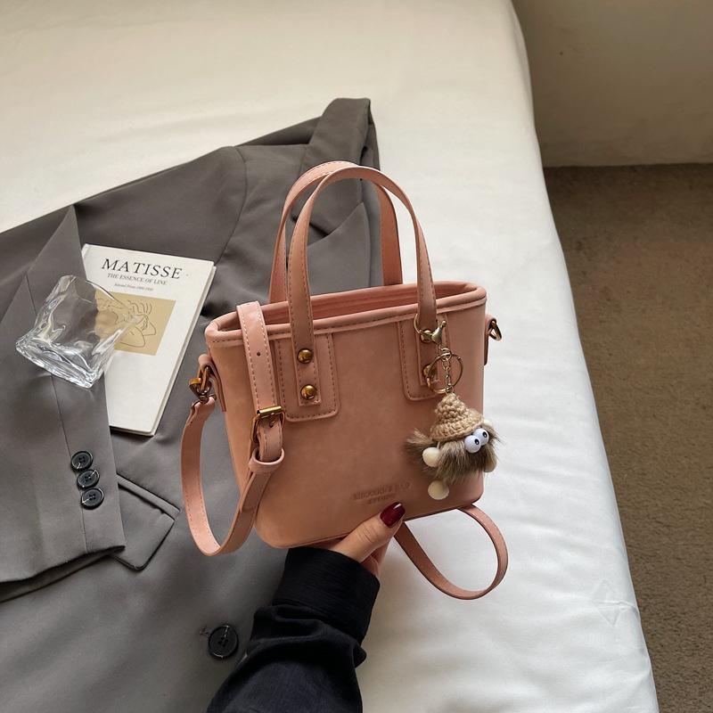 Texture Splicing Handbag Versatile Bucket Bag Women's Autumn and Winter New Fashion Shoulder Bag Commuter Messenger Bag