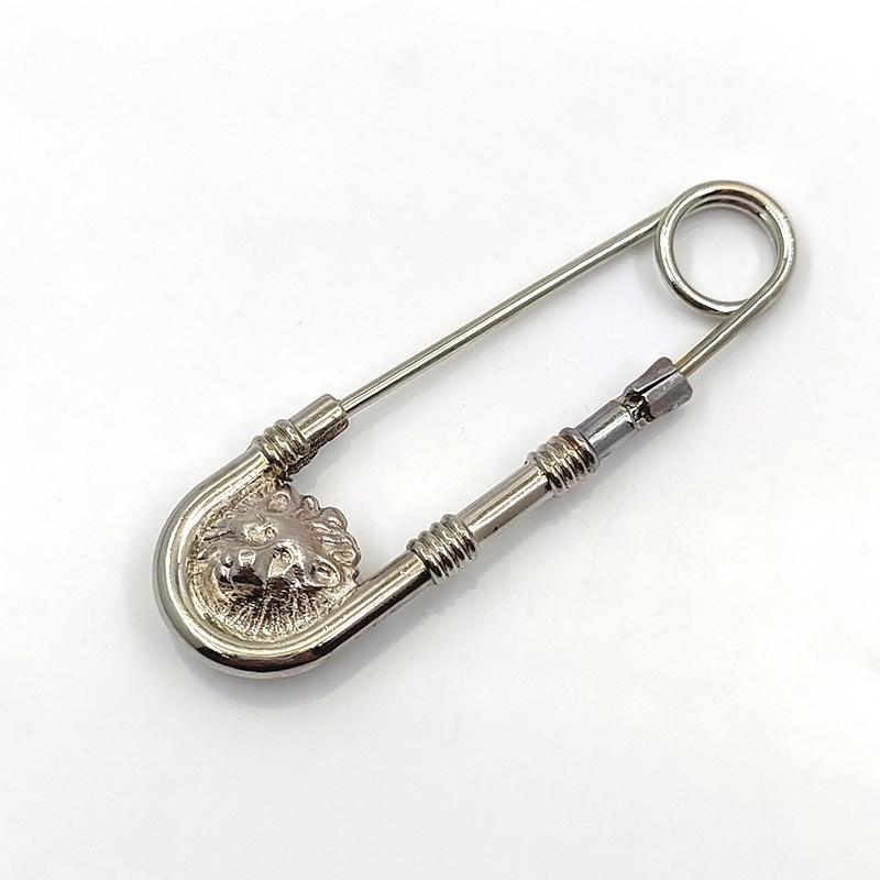 

Gold-Plated Double-Sided Lion Head Brooch – Trendy Fashion Pin & Waist-Adjusting Buckle серебряный