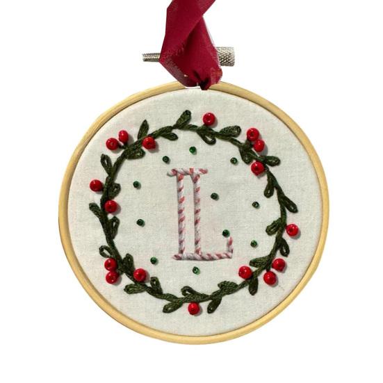DIY Embroidered Christmas Ornaments Personalized Initial A–Z Monogram Embroidery Set Mini Handmade Christmas Embroidery